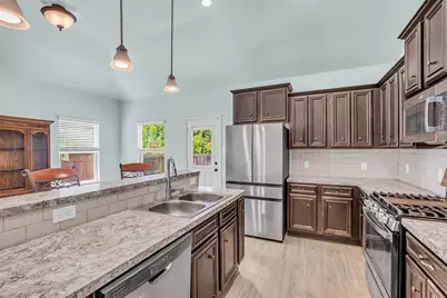 15031 Meadow Glen N, Conroe, TX 77306 - Photo 6
