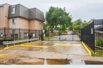 8519 Hearth Boulevard #26, Houston, TX 77054 - Photo 22