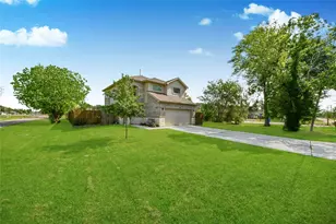 701 Avenue H, South Houston, TX 77587 - Photo 2