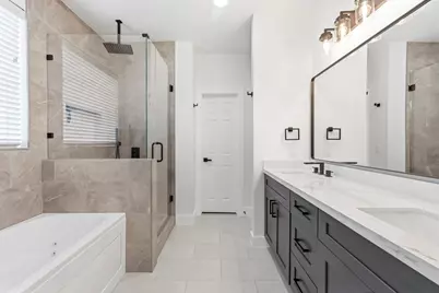 138 W Stockbridge Landing Circle, Spring, TX 77382 - Photo 16