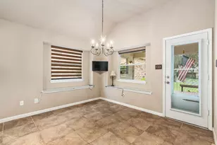 132 Fairway View Ln, Montgomery, TX 77356 - Photo 10