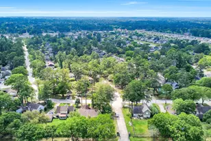 15607 Artoys Dr, Tomball, TX 77377 - Photo 40