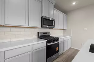 12610 Nueces River Dr, Cypress, TX 77433 - Photo 4