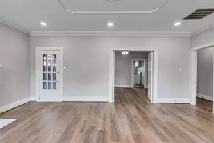 4625 Bell St, Houston, TX 77023 - Photo 4