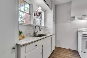 4625 Bell St, Houston, TX 77023 - Photo 24