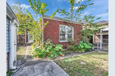 4625 Bell Street, Houston, TX 77023 - Photo 32