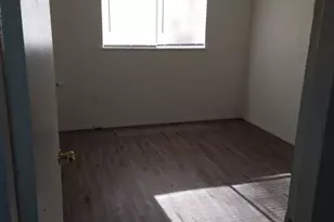 17042 Laurelwood Dr, Channelview, TX 77530 - Photo 10