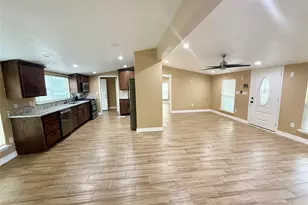 9115 Puritan Way, Rosharon, TX 77583 - Photo 10