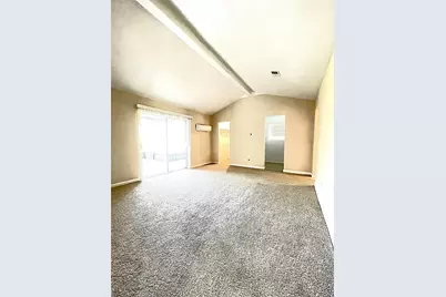 316 Rabbit Trail, Lake Jackson, TX 77566 - Photo 10