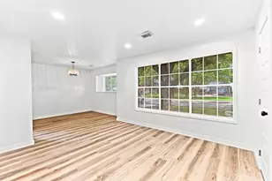 2706 Burke Rd, Pasadena, TX 77502 - Photo 8