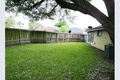 1467 Hunters Park Drive, Missouri City, TX 77489 - Photo 16