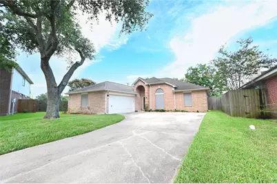 203 Colony Creek Drive, Dickinson, TX 77539 - Photo 1