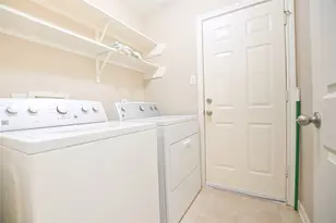 203 Colony Creek Dr, Dickinson, TX 77539 - Photo 22