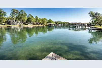 293 Twin Magnolia, Onalaska, TX 77360 - Photo 2