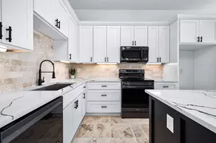 8903 Milby St, Needville, TX 77461 - Photo 12