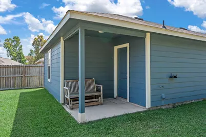 12912 Lake Conroe Bay Road, Willis, TX 77318 - Photo 22