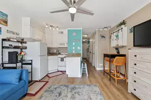 6102 Seawall Blvd, Galveston, TX 77551 - Photo 12