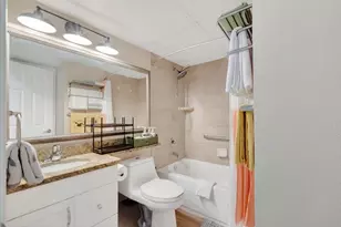 6102 Seawall Blvd, Galveston, TX 77551 - Photo 12