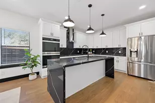 4929 Wilmington St A/B St, Houston, TX 77033 - Photo 12