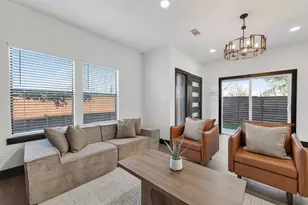 4929 Wilmington St A/B St, Houston, TX 77033 - Photo 4