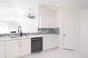 15427 Evergreen Pl Dr, Houston, TX 77083 - Photo 18