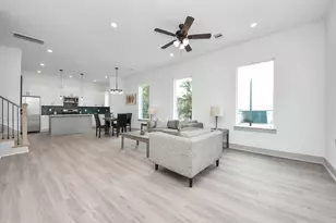 5302 Kindred Gdn Ln, Houston, TX 77091 - Photo 18