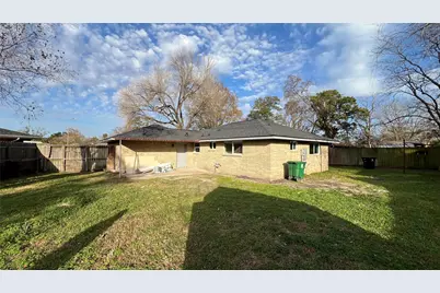 8803 Cottage Gate Lane, Houston, TX 77088 - Photo 30