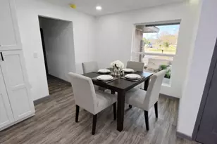 8803 Cottage Gate Ln, Houston, TX 77088 - Photo 10