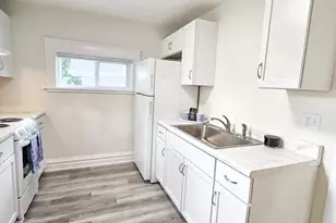 313 E St Joseph St, Lansing, MI 48933 - Photo 8