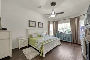 1602 Cafe Dumonde, Conroe, TX 77304 - Photo 14