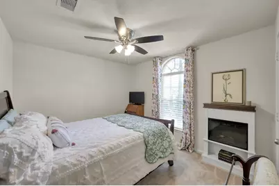 1602 Cafe Dumonde, Conroe, TX 77304 - Photo 26