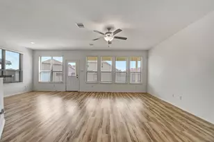 4327 Oakdale Mist Dr, Dickinson, TX 77539 - Photo 10
