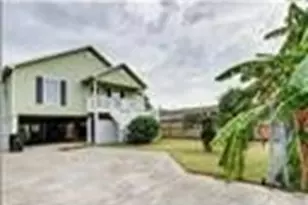 641 4th St, Dickinson, TX 77539 - Photo 1