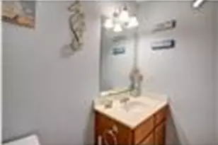 641 4th St, Dickinson, TX 77539 - Photo 22