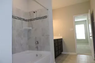 1164 Littleton Ct, Conroe, TX 77304 - Photo 16