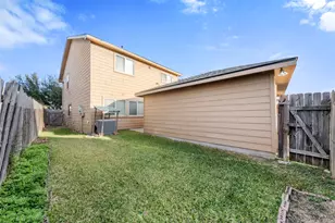 7506 Pavilion Dr, Houston, TX 77083 - Photo 28