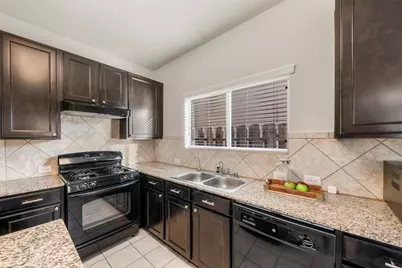 7506 Pavilion Drive, Houston, TX 77083 - Photo 8
