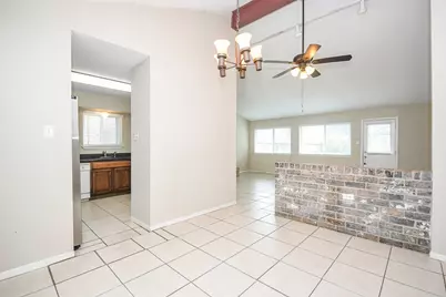 2014 First Crossing Boulevard, Sugar Land, TX 77478 - Photo 6