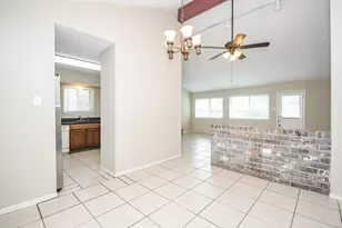 2014 First Crossing Blvd, Sugar Land, TX 77478 - Photo 6
