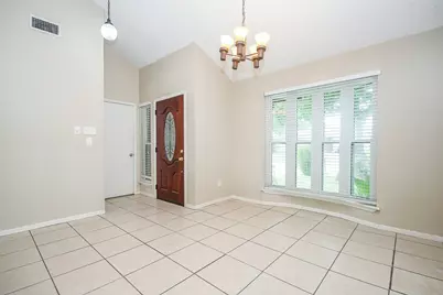 2014 First Crossing Boulevard, Sugar Land, TX 77478 - Photo 4