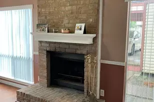 1839 Sherwood Forest St, Houston, TX 77043 - Photo 4
