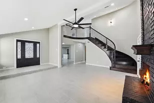 1202 Forest Home Dr, Houston, TX 77077 - Photo 4