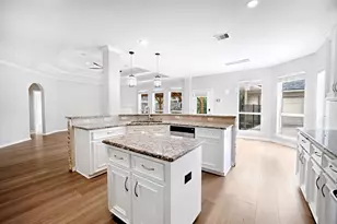 13707 Elm Shores Dr, Houston, TX 77044 - Photo 6