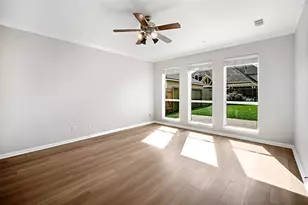 13707 Elm Shores Dr, Houston, TX 77044 - Photo 8