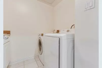 6131 Stoney Brook Drive, Houston, TX 77036 - Photo 20