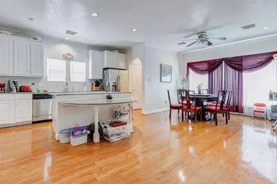 6131 Stoney Brook Drive, Houston, TX 77036 - Photo 6