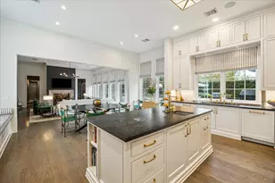 2520 Del Monte Dr, Houston, TX 77019 - Photo 26