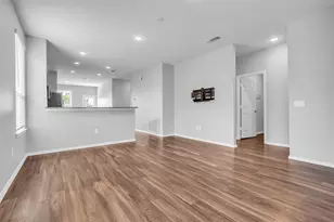 25703 Bottlebrush Sedge St, Katy, TX 77493 - Photo 4