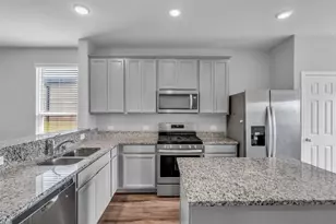 25703 Bottlebrush Sedge St, Katy, TX 77493 - Photo 14