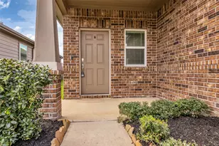 25703 Bottlebrush Sedge St, Katy, TX 77493 - Photo 2